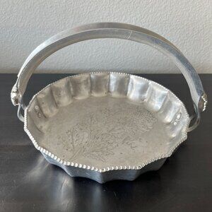 Hand Wrought Aluminum Serving Basket // Trade Continental Mark #812 // Chrysanth